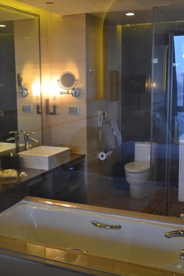 High Floor Standard Twin Room