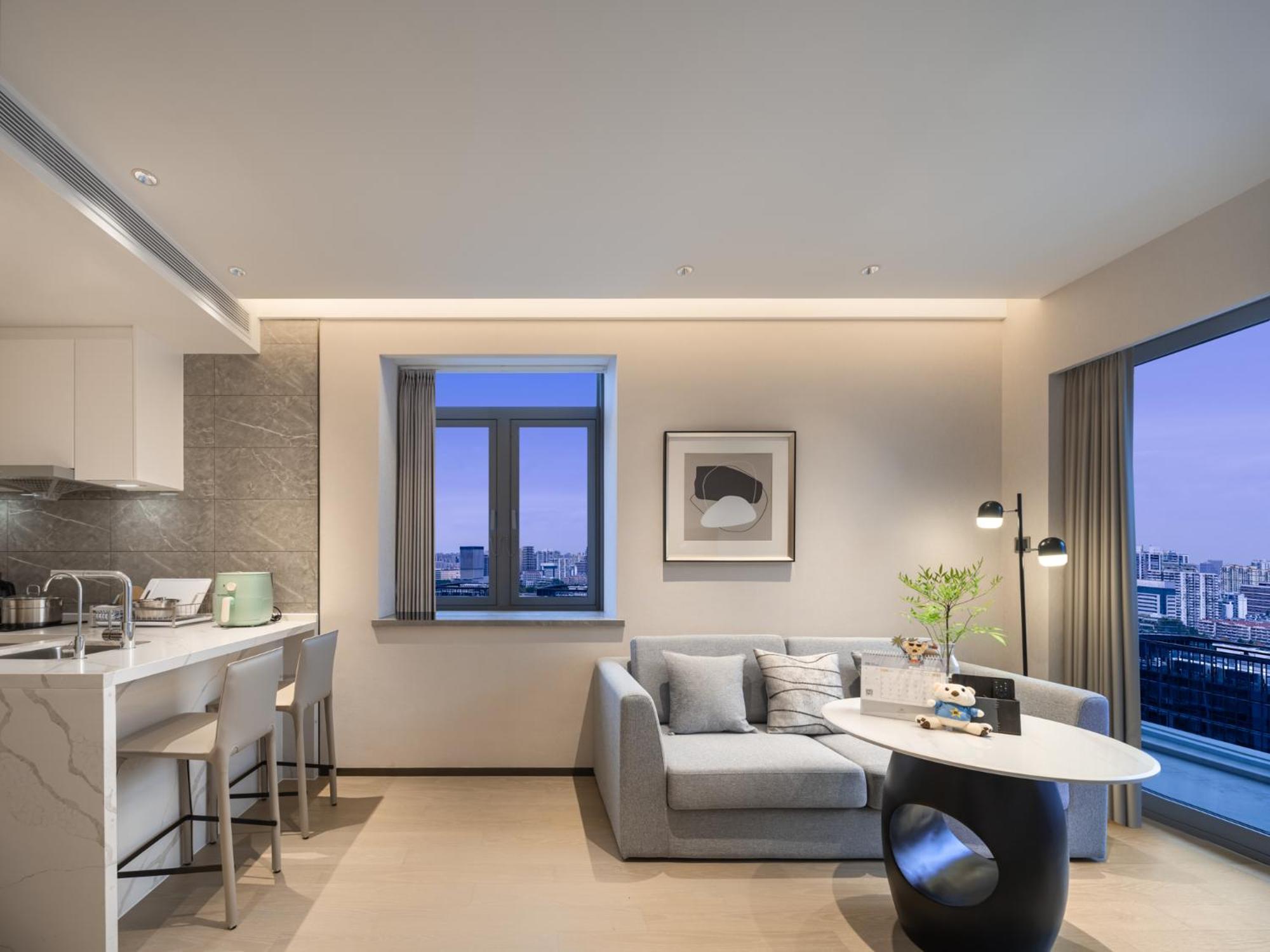 One Bedroom Deluxe