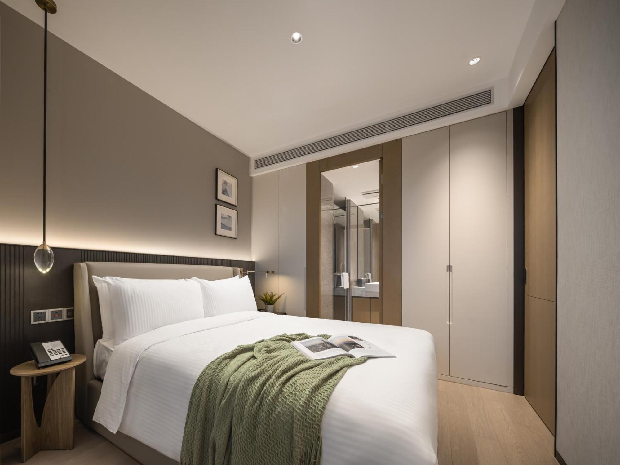 One Bedroom Deluxe View