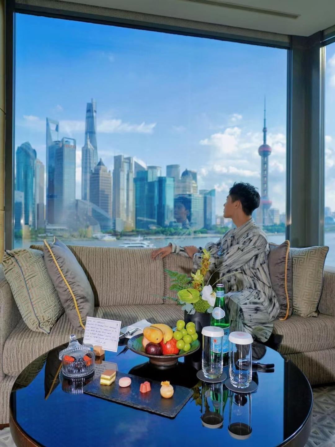 Premier Bund View King Oriental Pearl Tower View