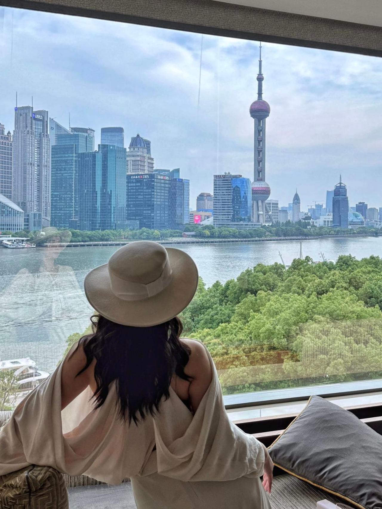 Premier Bund View King Oriental Pearl Tower View