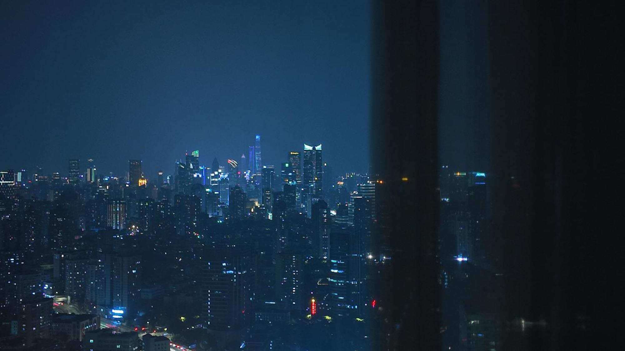 Double Room Urban View