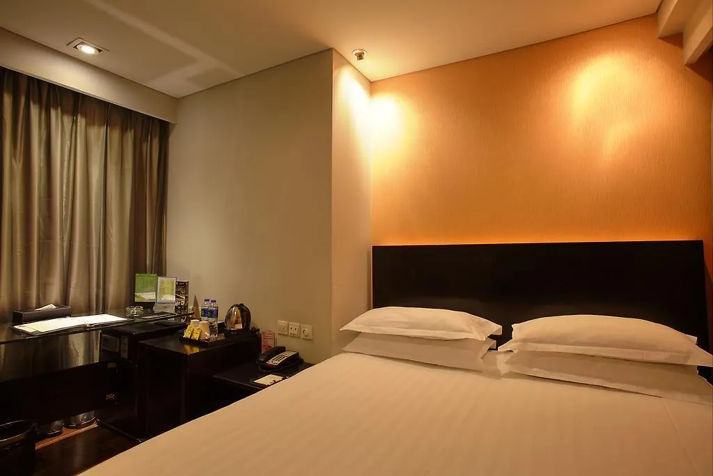 Fx Hotel Xujiahui - Shanghai Stadium Branch-1
