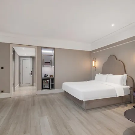 Mercure Shanghai Yu Garden On The Bund - 5 Mins Taxi To Nanjing Road And Bund-3