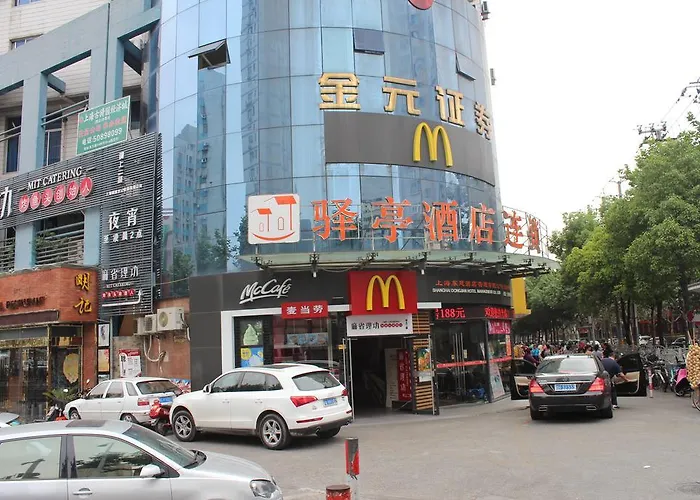 Yiting Four Season Hotel - Shanghai Dongfang Road Branch